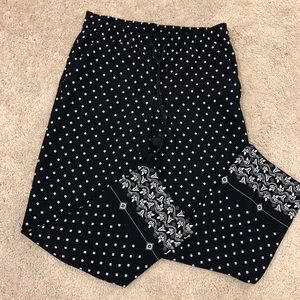 Cropped patterned trousers